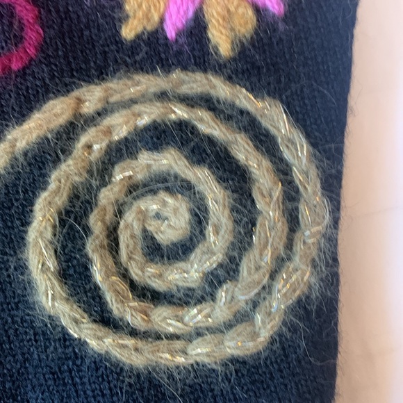 Vintage black fully embellished+ jewelled wool lined cardigan EUC - Picture 3 of 8